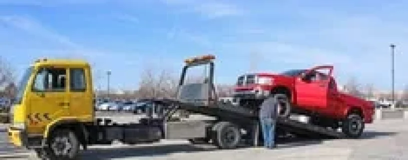 Car buyer in Sunny Isles Beach FL offering cash for used, junk, damaged, and non-running vehicles.